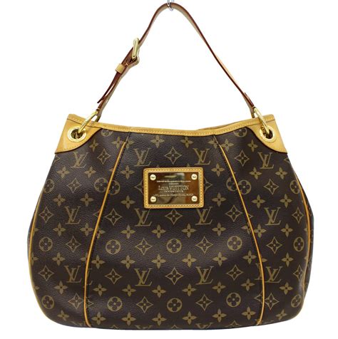 Louis Vuitton shoulder bag prices